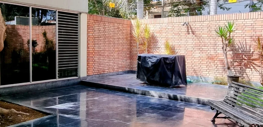 Linda Casa San isidro
