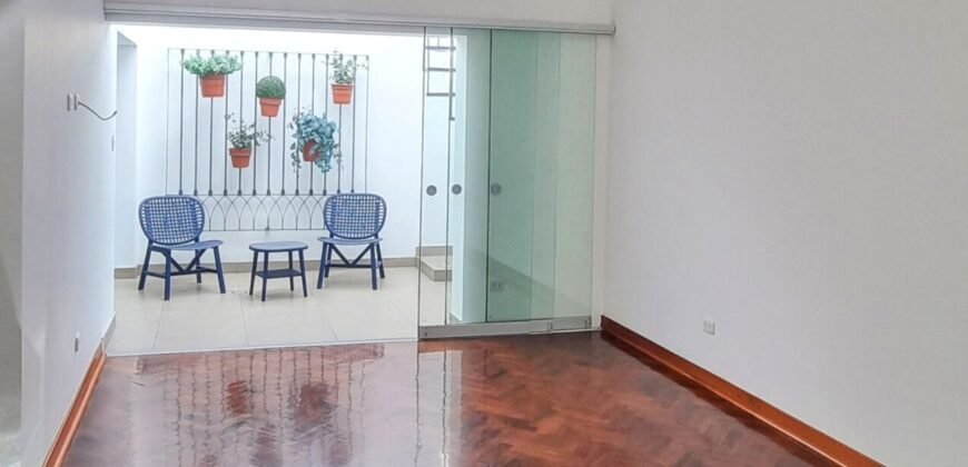 Linda Casita estilo europeo