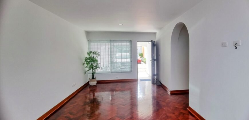 Linda Casita estilo europeo