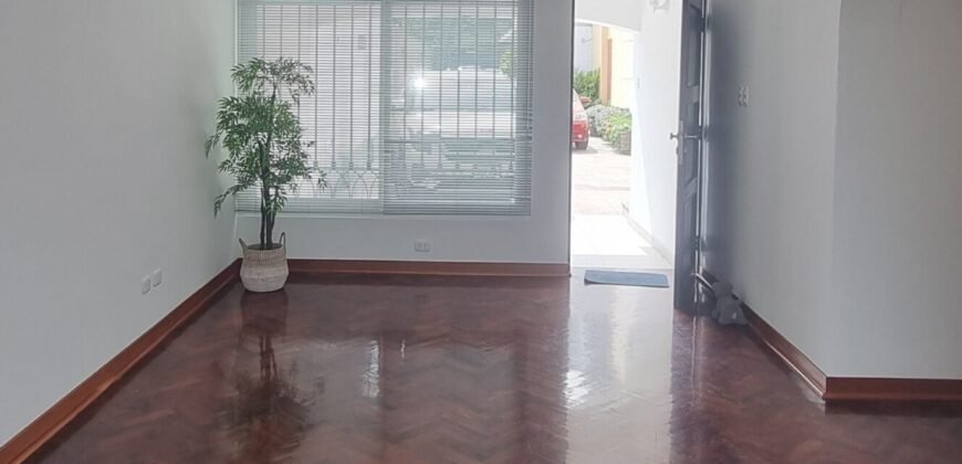 Linda Casita estilo europeo