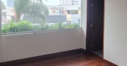 Octavio Espinoza!! Lindo Triplex estilo Casa!