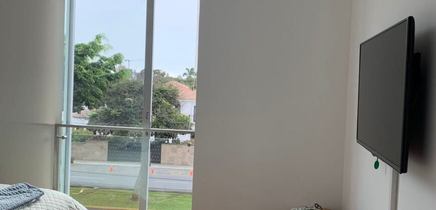 Lindo Dpto San isidro zona de Embajadas