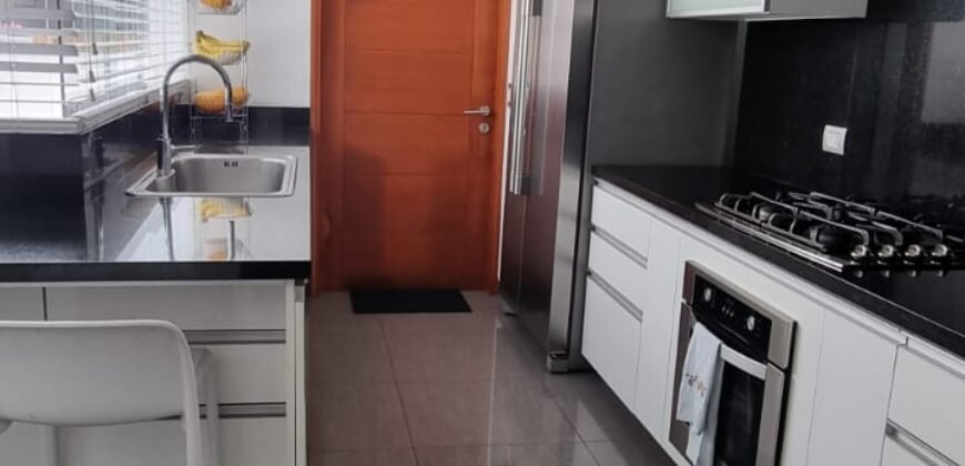Liindo fino y exclusivo Dpto Arquitectura Mario Lara!
